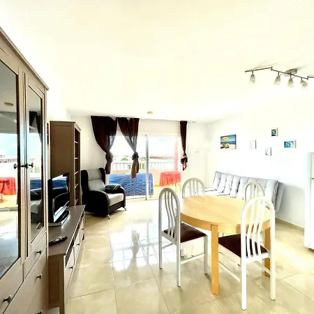 Nice Apartment, Wifi, Pool View Near Los Charcos Beach Costa Teguise