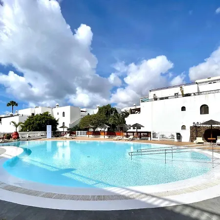 Nice Apartment, Wifi, Pool View Near Los Charcos Beach Apartman Costa Teguise