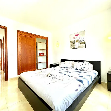 Apartamento Nice Apartment, Wifi, Pool View Near Los Charcos Beach