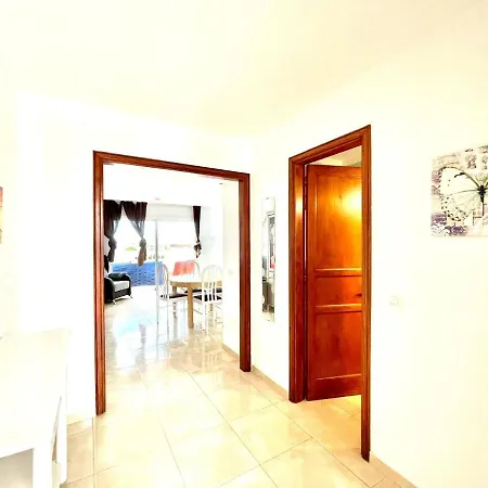Apartamento Nice Apartment, Wifi, Pool View Near Los Charcos Beach Costa Teguise