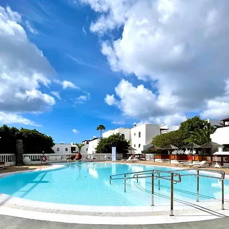Nice Apartment, Wifi, Pool View Near Los Charcos Beach Apartamento *